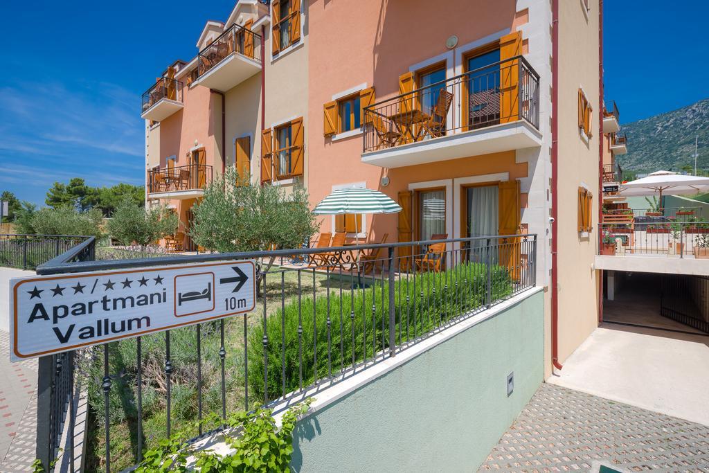 Apartments Vallum Bol Kültér fotó