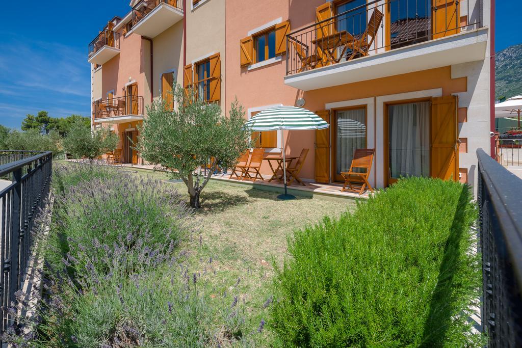 Apartments Vallum Bol Szoba fotó