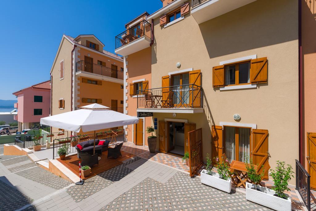 Apartments Vallum Bol Kültér fotó