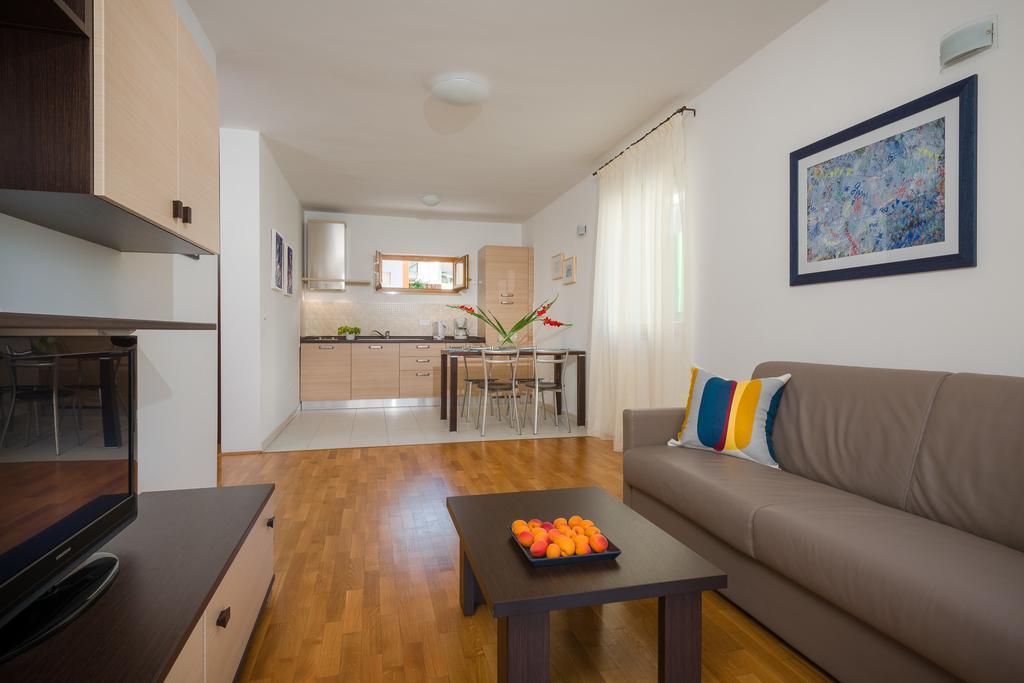 Apartments Vallum Bol Szoba fotó