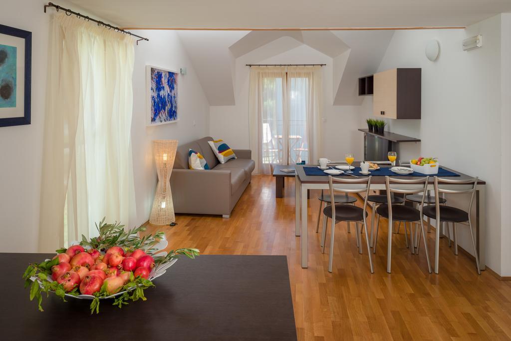 Apartments Vallum Bol Szoba fotó